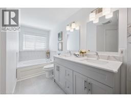 332 CARRIAGE HOUSE Court - 20