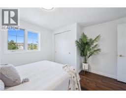 332 CARRIAGE HOUSE Court - 23