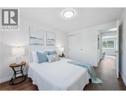 332 CARRIAGE HOUSE Court - 24