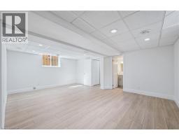 332 CARRIAGE HOUSE Court - 27