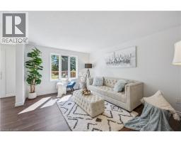 332 CARRIAGE HOUSE Court - 6