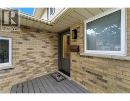 5 SNYDER Avenue N - 2