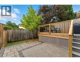 5 SNYDER Avenue N - 22