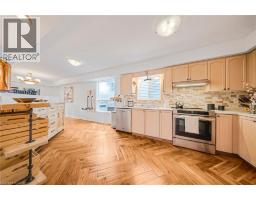 11 RENNER Drive - 25