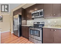 539 BELMONT Avenue W UnitNo. 208 - 4