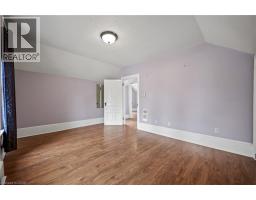 26 JAMES Street - 28