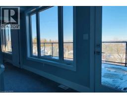 54 BRIDGE Street W UnitNo. 27 - 10