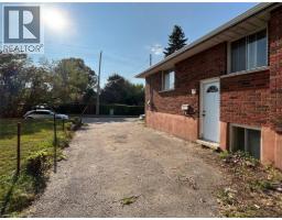 79 HENRY Street - 7