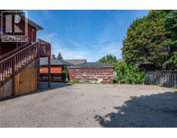 296 AHRENS Street W - 10