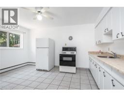 296 AHRENS Street W - 20