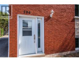 296 AHRENS Street W - 5
