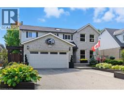 124 CARMINE Crescent - 1