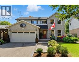 124 CARMINE Crescent - 2