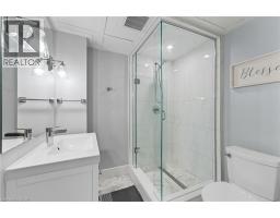 124 CARMINE Crescent - 30