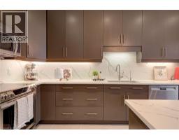 138 EAGLECREST Street - 8