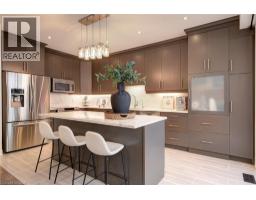 138 EAGLECREST Street - 9