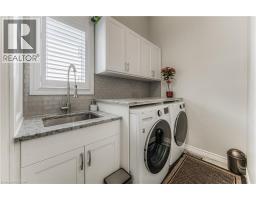 37 ALBERT Street - 29