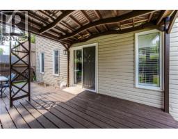 37 ALBERT Street - 33