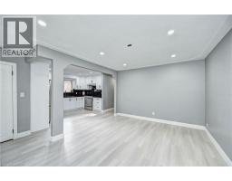 38 BROADVIEW Avenue - 4