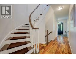 103 WAKEFIELD Street - 13