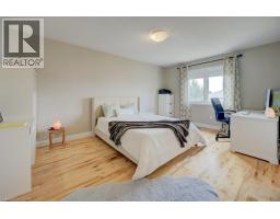 103 WAKEFIELD Street - 26