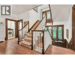 122 DUFFERIN Avenue - 31