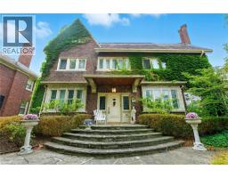122 DUFFERIN Avenue - 5