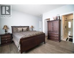 58 SLEEPY MEADOW Drive - 20