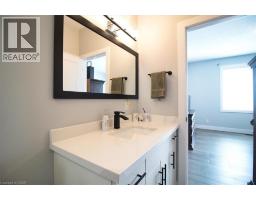 58 SLEEPY MEADOW Drive - 24