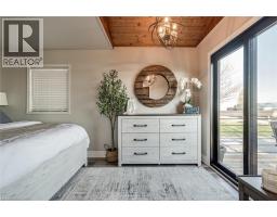 71 LAKESHORE Road - 18
