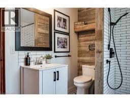 71 LAKESHORE Road - 22