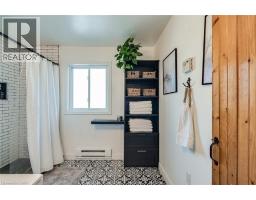 71 LAKESHORE Road - 24