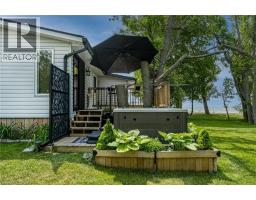 71 LAKESHORE Road - 29