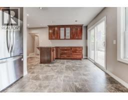 35 VISTA Crescent - 11