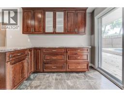 35 VISTA Crescent - 12