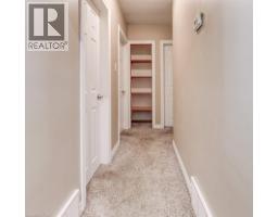 35 VISTA Crescent - 15