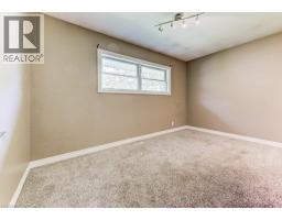 35 VISTA Crescent - 17