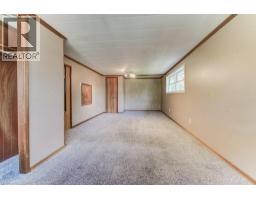 35 VISTA Crescent - 23