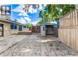 35 VISTA Crescent - 35