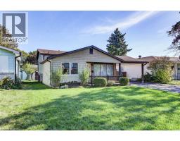 53 BELWOOD Crescent - 1