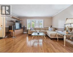 85 CHRISTOPHER Drive - 10