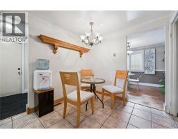 85 CHRISTOPHER Drive - 18