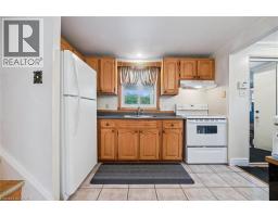 85 CHRISTOPHER Drive - 19