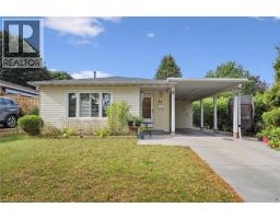 85 CHRISTOPHER Drive - 2