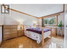 85 CHRISTOPHER Drive - 22