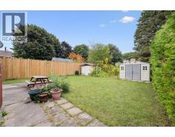 85 CHRISTOPHER Drive - 40