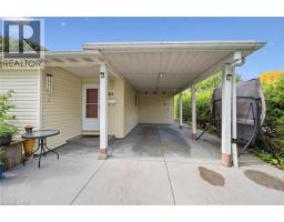 85 CHRISTOPHER Drive - 6