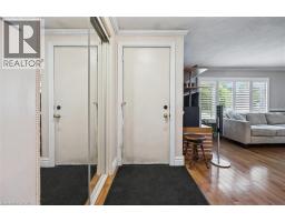 85 CHRISTOPHER Drive - 8