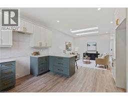 71 BALFOUR Street - 11