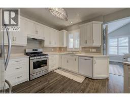 305 THORNHILL Place - 15
